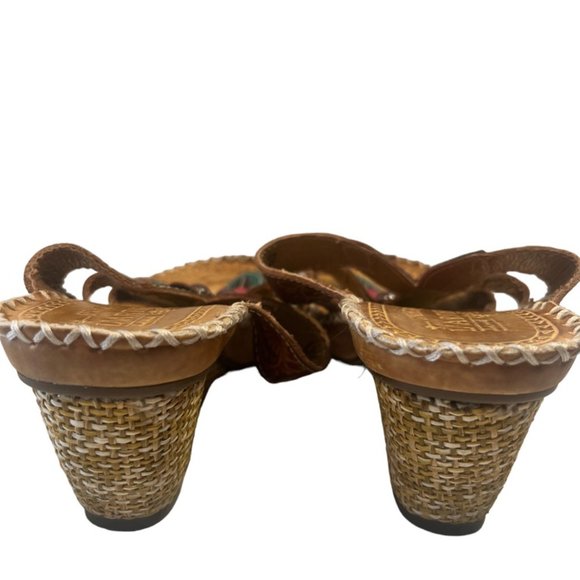 L' Artiste Spring Step Lynnie Sandals 37 US Size 7 Floral Leather Wedge - Picture 7 of 8